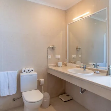 Amelia In Falésia By The Sea Villa *