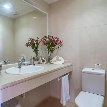 Amelia In Falesia By The Sea Caniço