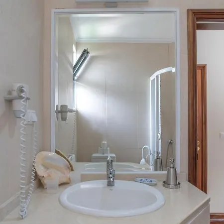 Amelia In Falésia By The Sea Villa Caniço