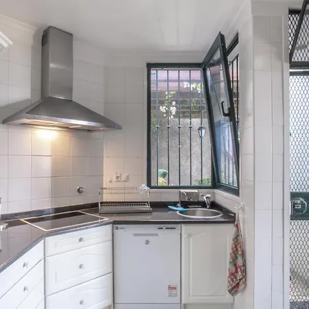 Villa Amelia In Falésia By The Sea Caniço