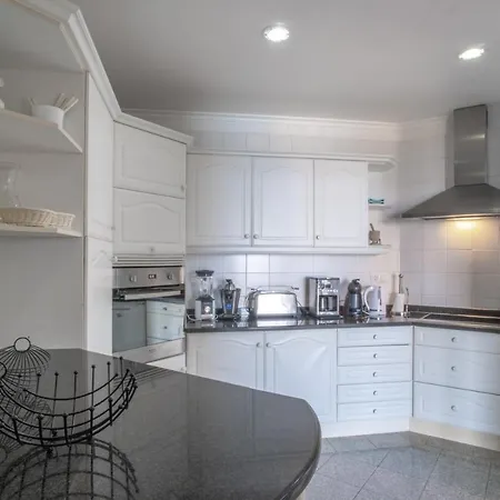 Villa Amelia In Falésia By The Sea