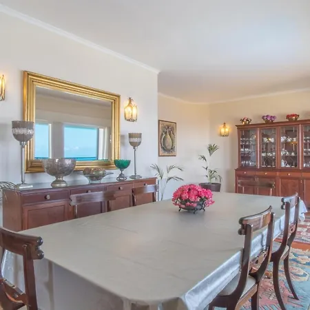 Villa Amelia In Falesia By The Sea