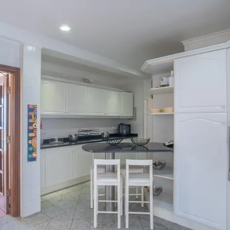 Amelia In Falesia By The Sea Villa