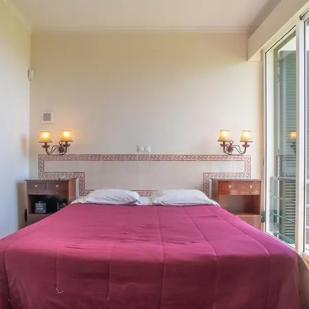 Amelia In Falesia By The Sea Caniço