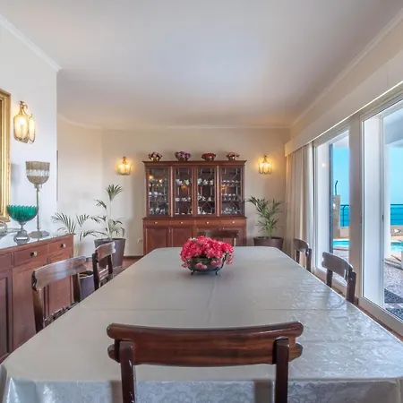 Amelia In Falesia By The Sea Villa Caniço