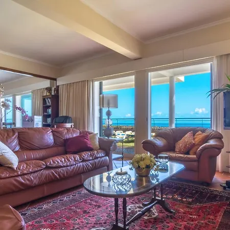 Villa Amelia In Falesia By The Sea