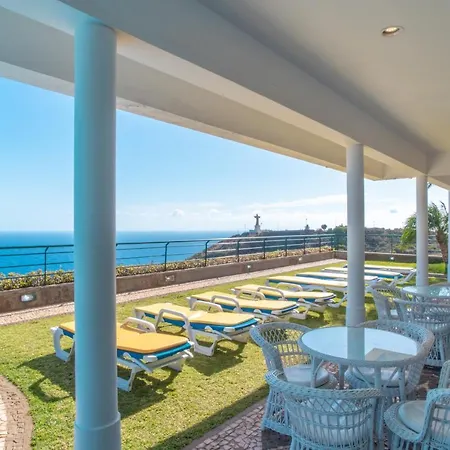 Villa Amelia In Falesia By The Sea Caniço