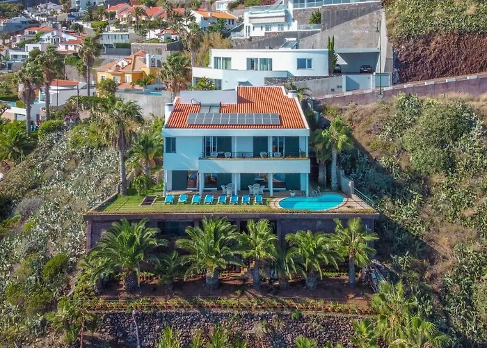 Вилла Amelia In Falesia By The Sea